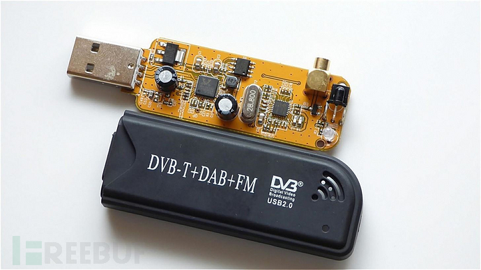 廉价的DVB-T加密狗可以获取250公里范围内的飞机ADS-B(飞机的身份,位置和速度)数据